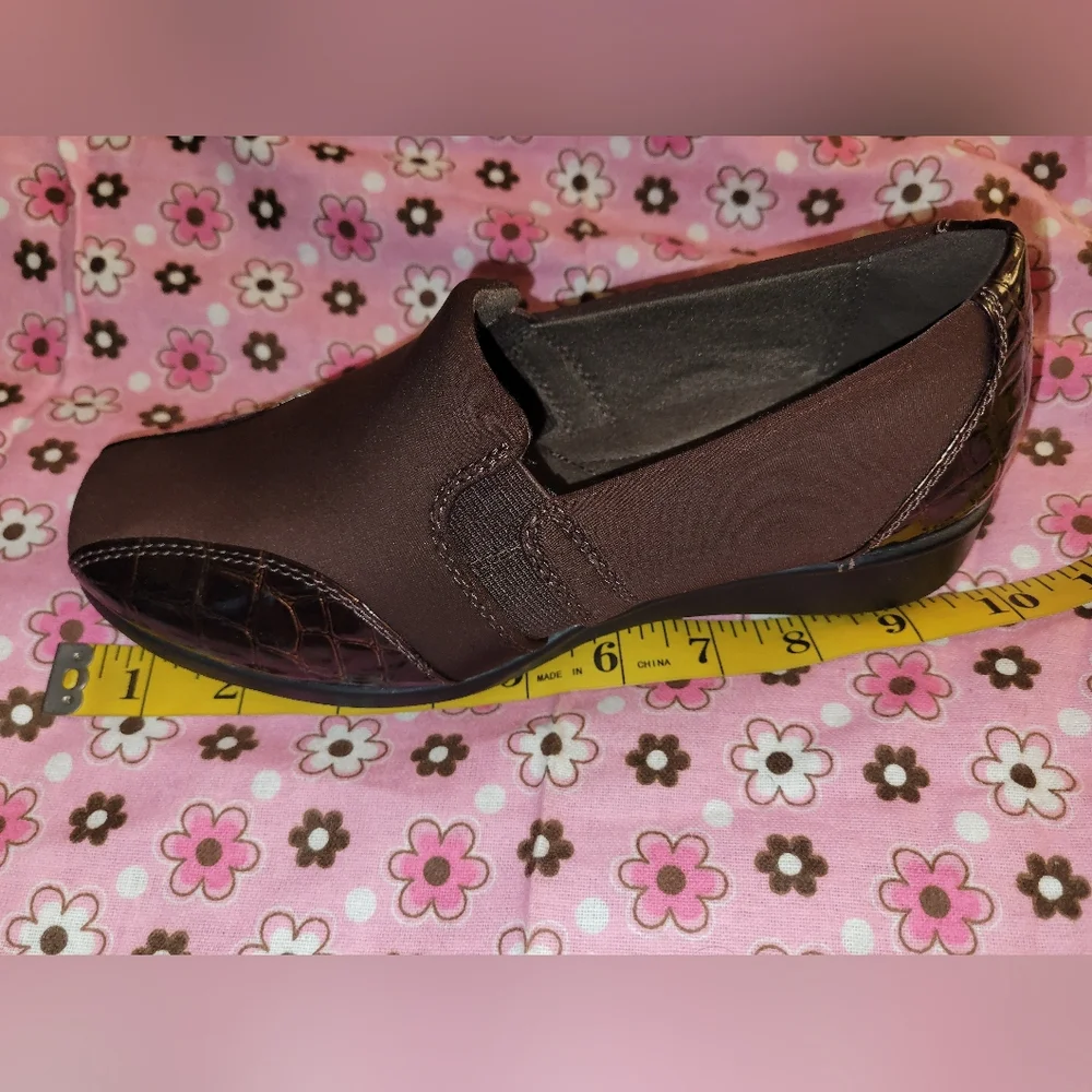 Clarks Gael Beam Casual Comfort Slip On Clog Size 6.5 Med 26104691 Brown Copper